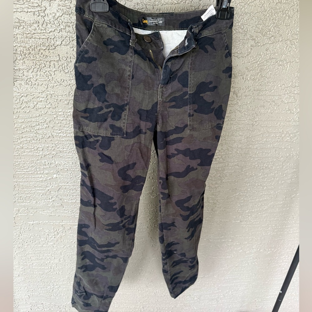 Lee camo pants